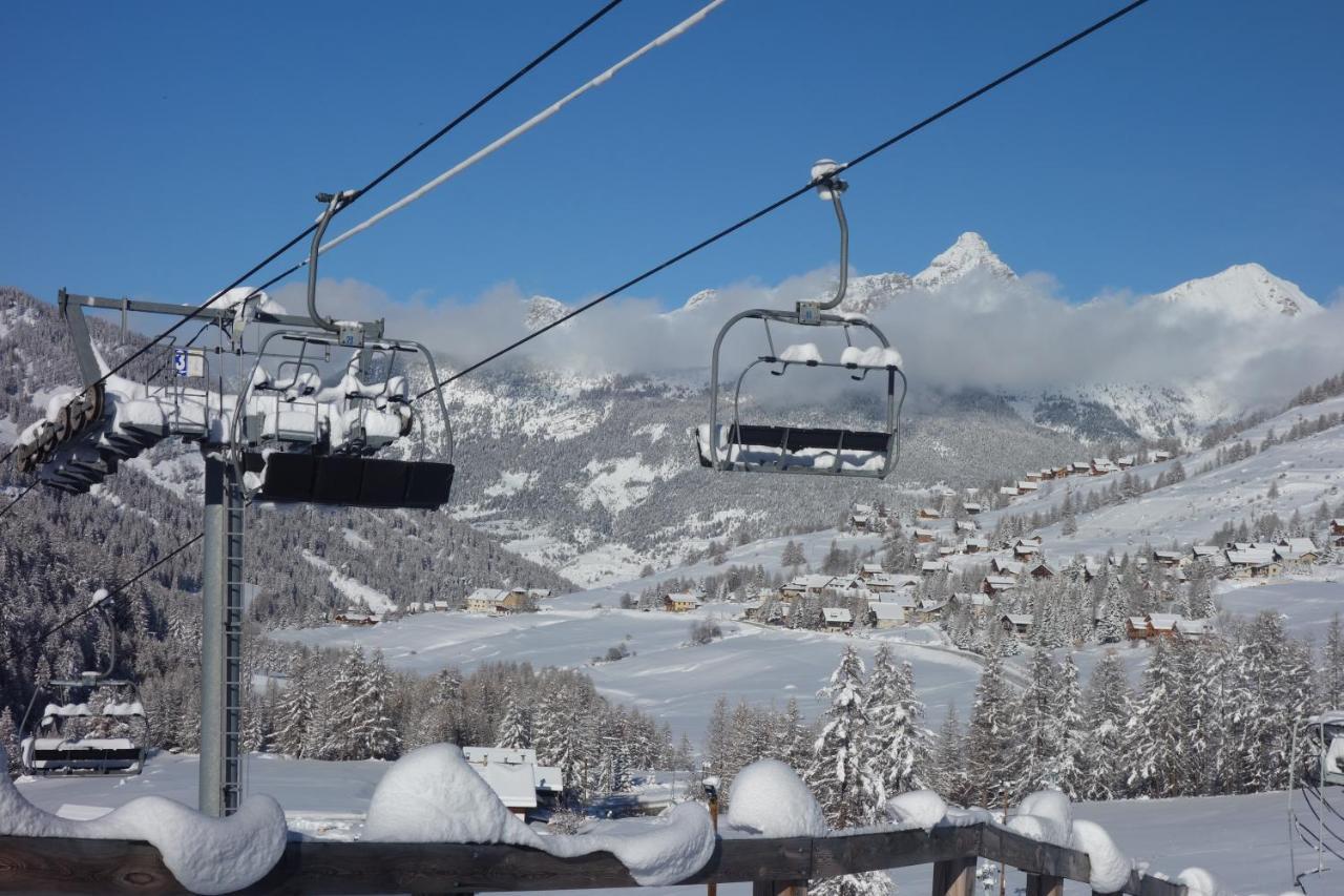 Skis Aux Pieds Dans Un Appartement Cosy Au Coeur Du Queyras Molines-en-Queyras Esterno foto